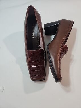 Liz Claiborne Womens Brown Croc-Embossed Leather Loafers